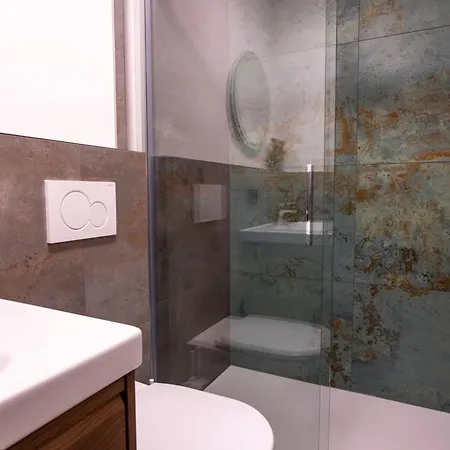 Appartement Modern Getaway - Neu Renoviert - Am Wolfgangsee Strobl