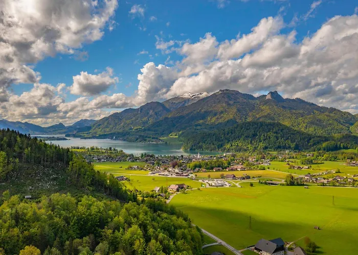 Daire Modern Getaway - Neu Renoviert - Am Wolfgangsee Strobl