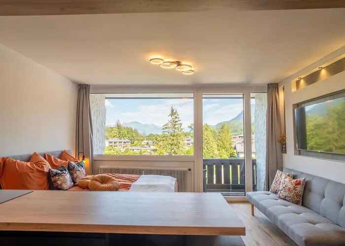 Daire Modern Getaway - Neu Renoviert - Am Wolfgangsee Strobl